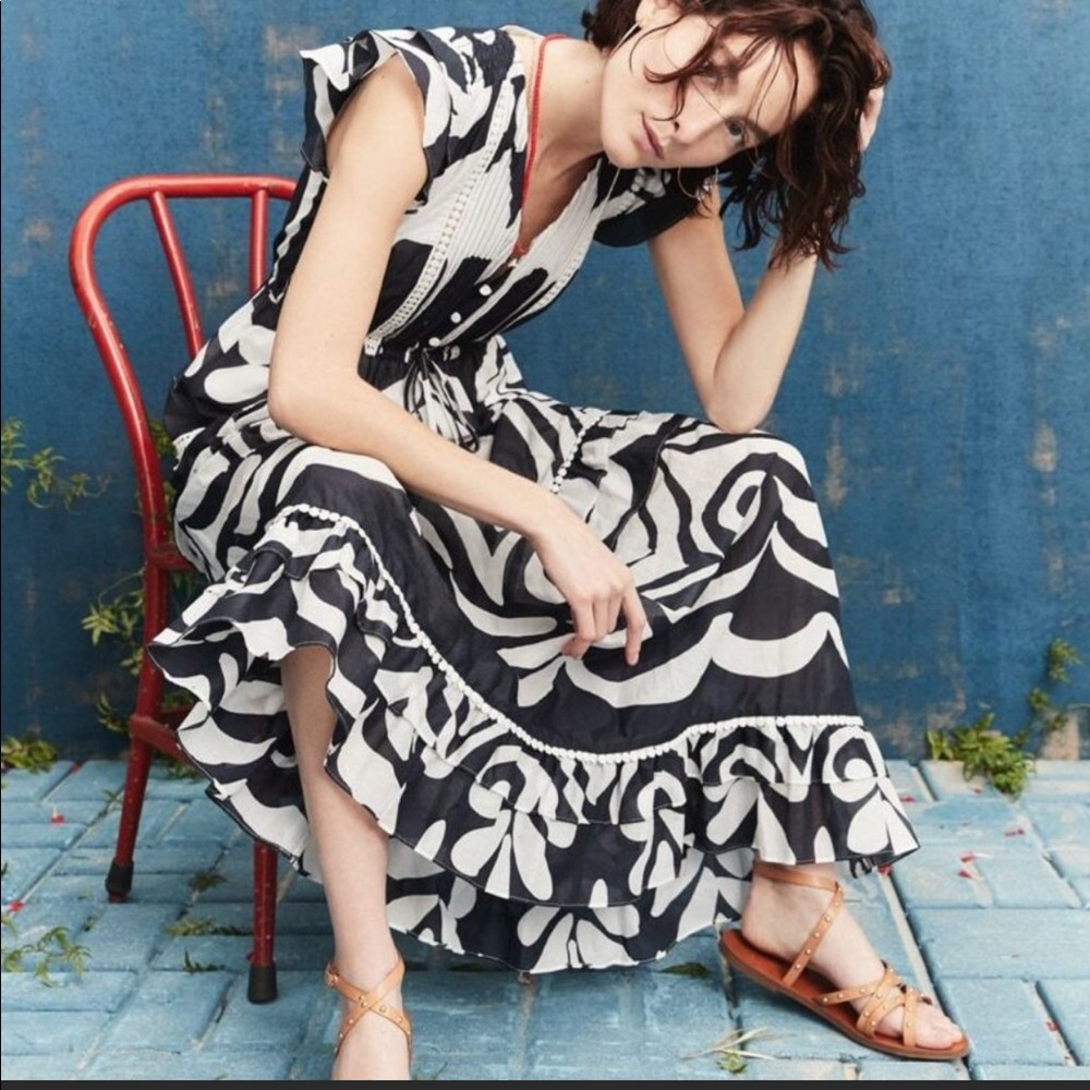 BEAUTIFUL POINT SUR MAXI DRESS🌺